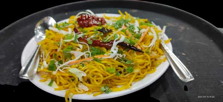 Chicken Singapore Noodles