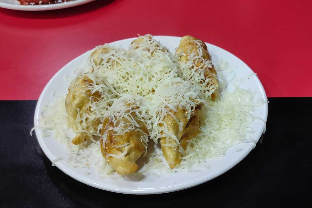 Chicken Cheese Momos Fry