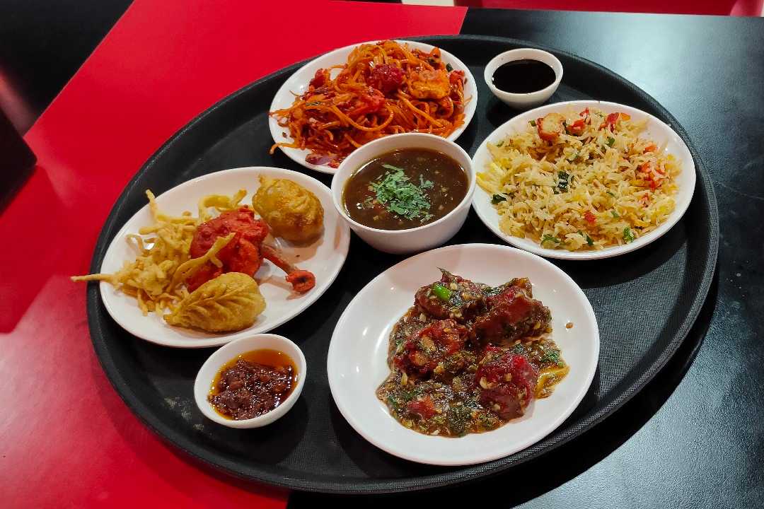 Chicken Chinese Special Thali